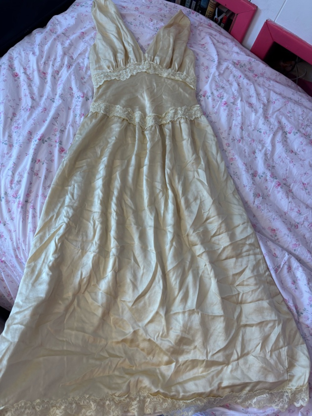 Reformation Pale Yellow Lace-Trim Midi Dress - Picture 4 of 4